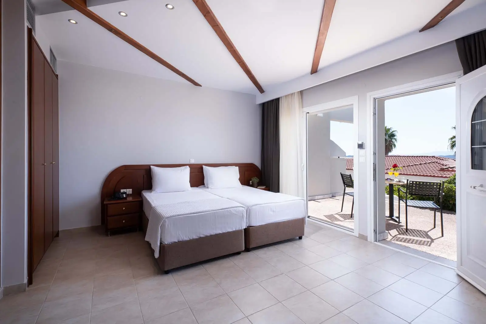 trypiti hotel chalkidiki rooms